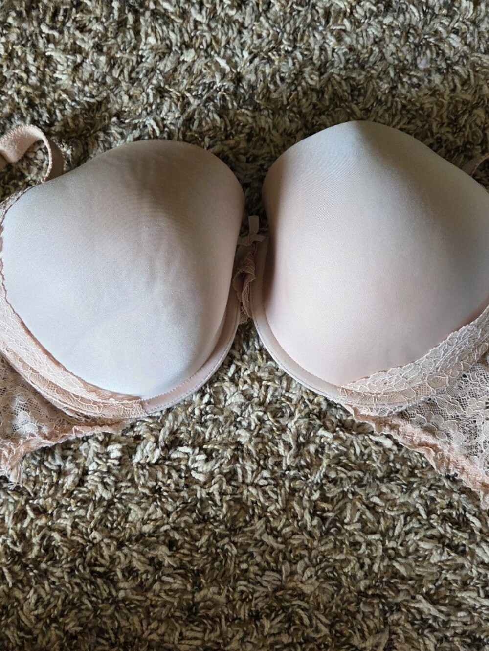 Victoria's Secret Dream Angels Beige Lace-Trim Bra